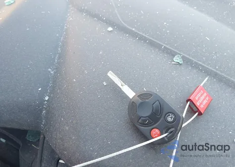 2014 Ford Focus Se z USA, uszkodzony, nr VIN 1FADP3F28EL311680